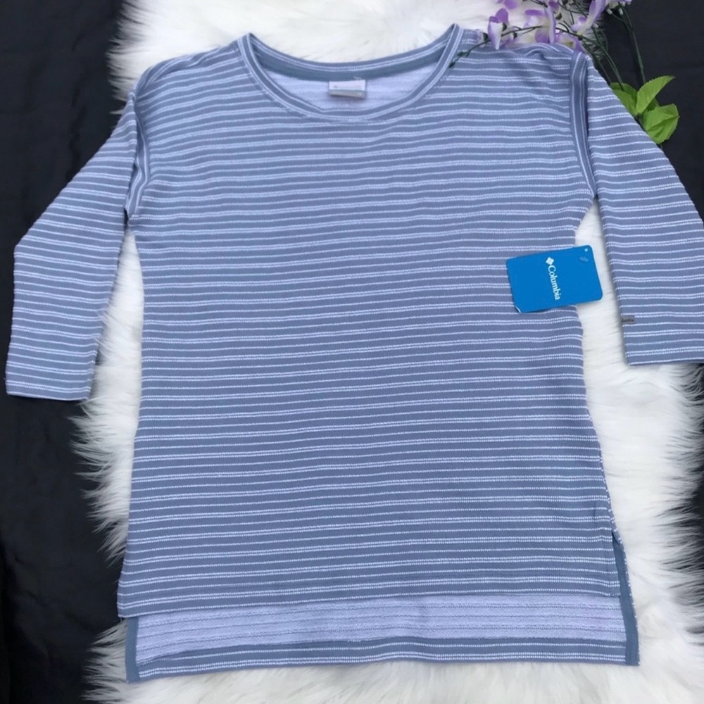 Columbia Blue and White Striped 3/4 Sleeve Shirt size XS